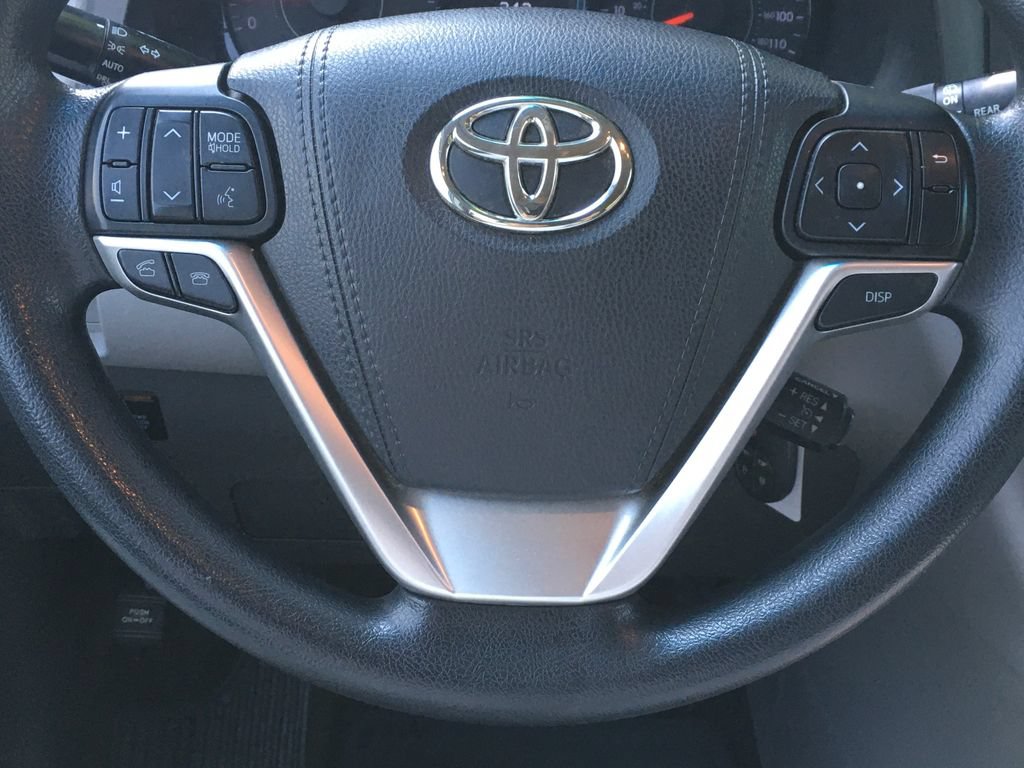 Used 2017 Toyota Sienna LE FWD image 14