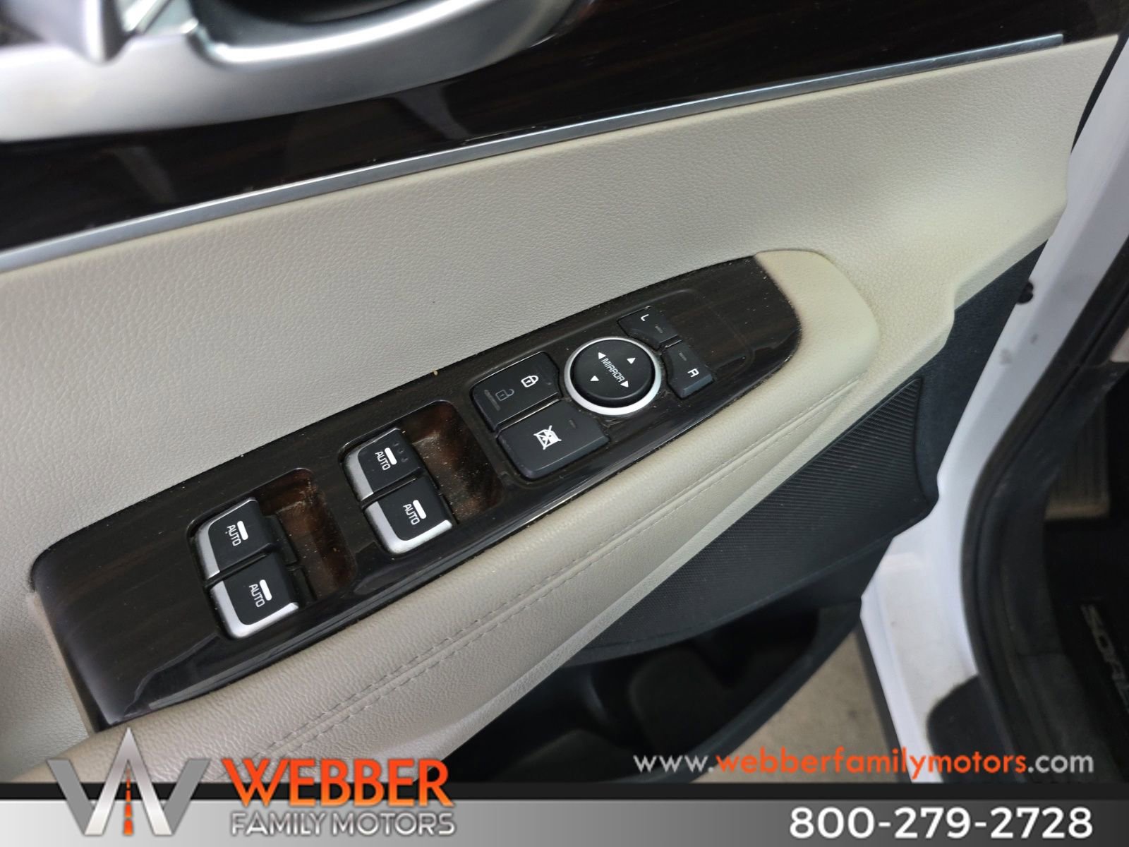 Used 2019 Kia Sorento AWD V6 image 13