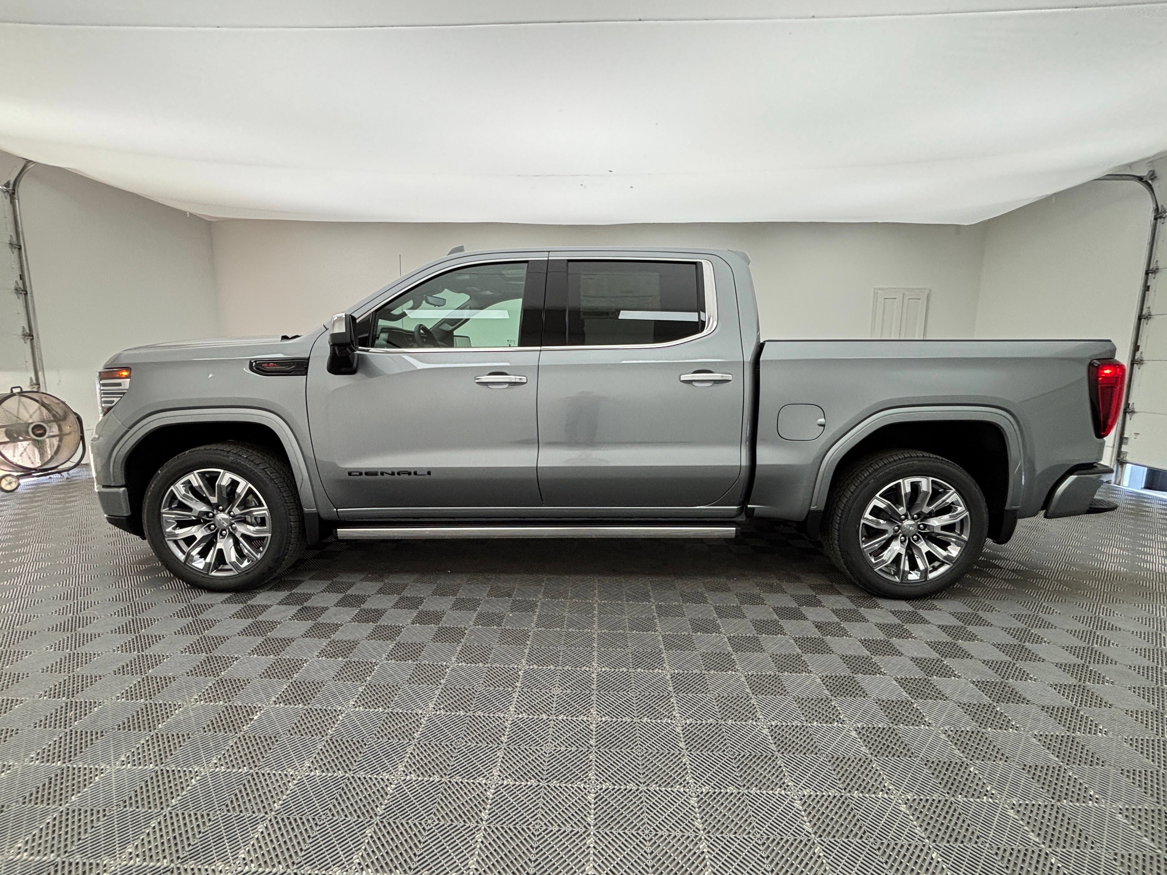 New 2026 GMC Sierra 1500 Denali AWD/4WD image 15