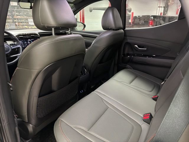 Used 2023 Hyundai Santa Cruz Limited w/ Winter Package image 14