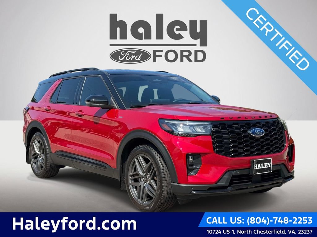 Certified 2025 Ford Explorer ST-Line RWD image 1