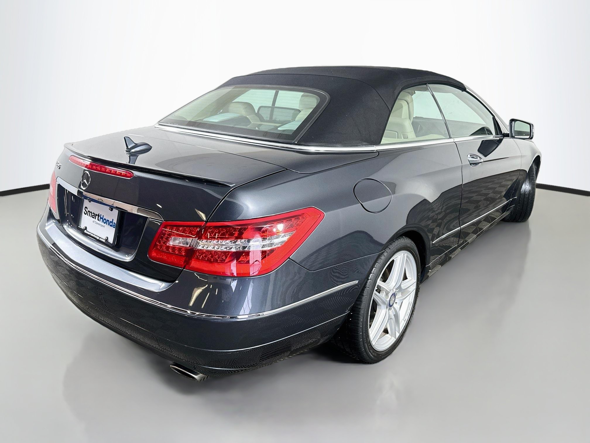 Used 2013 Mercedes-Benz E 350 Cabriolet image 7