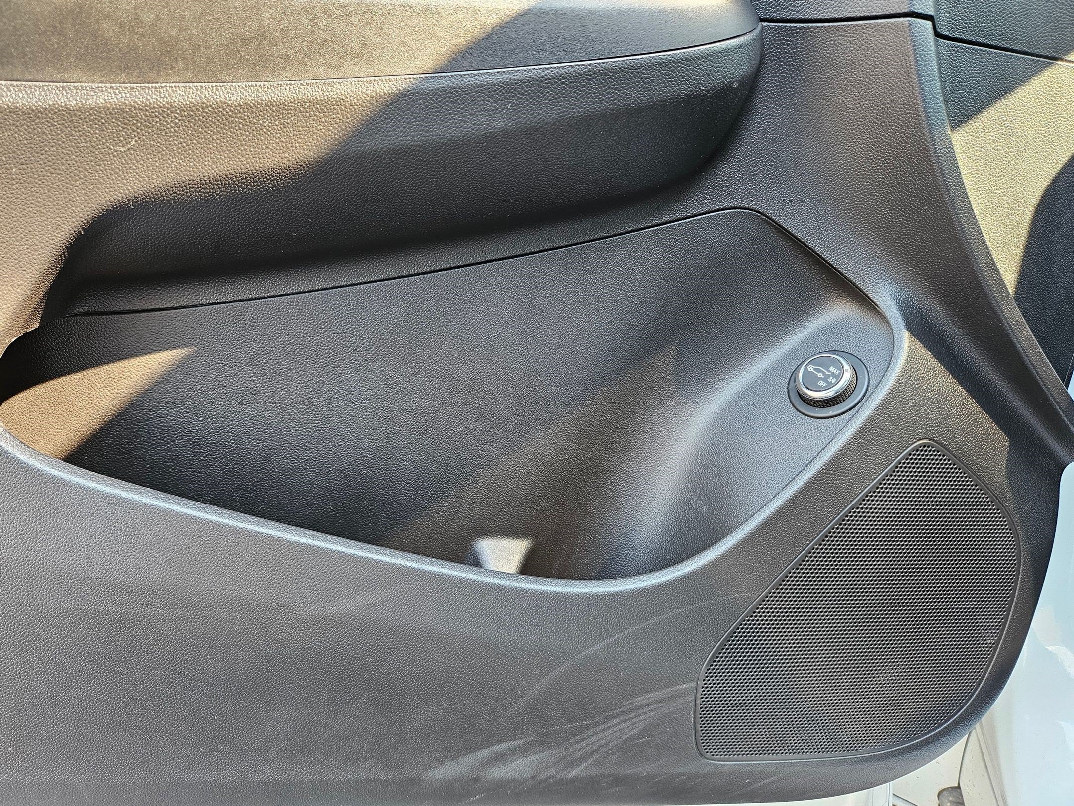 Used 2025 Buick Envista Avenir FWD image 17