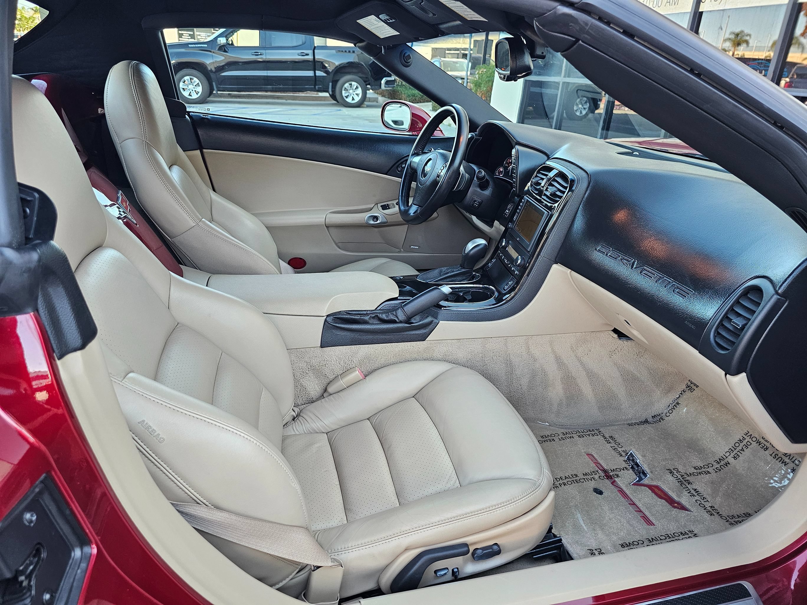 Used 2008 Chevrolet Corvette Convertible w/ Preferred Equipment Group RWD image 24