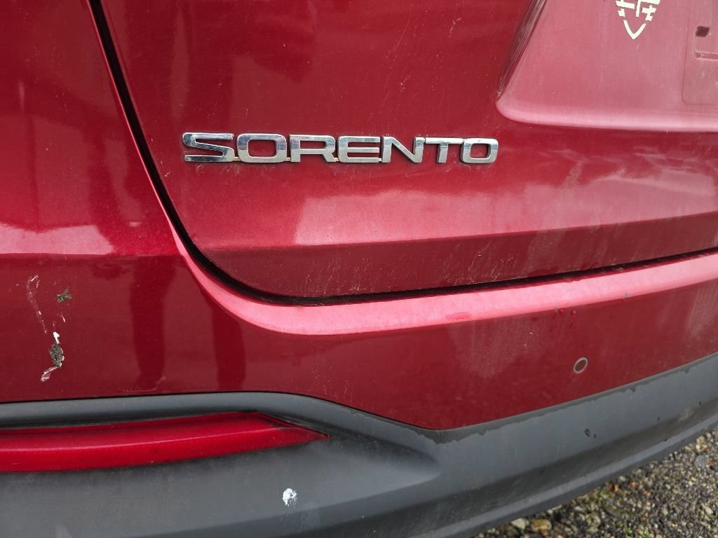 Used 2017 Kia Sorento AWD w/ LX Convenience Package image 9
