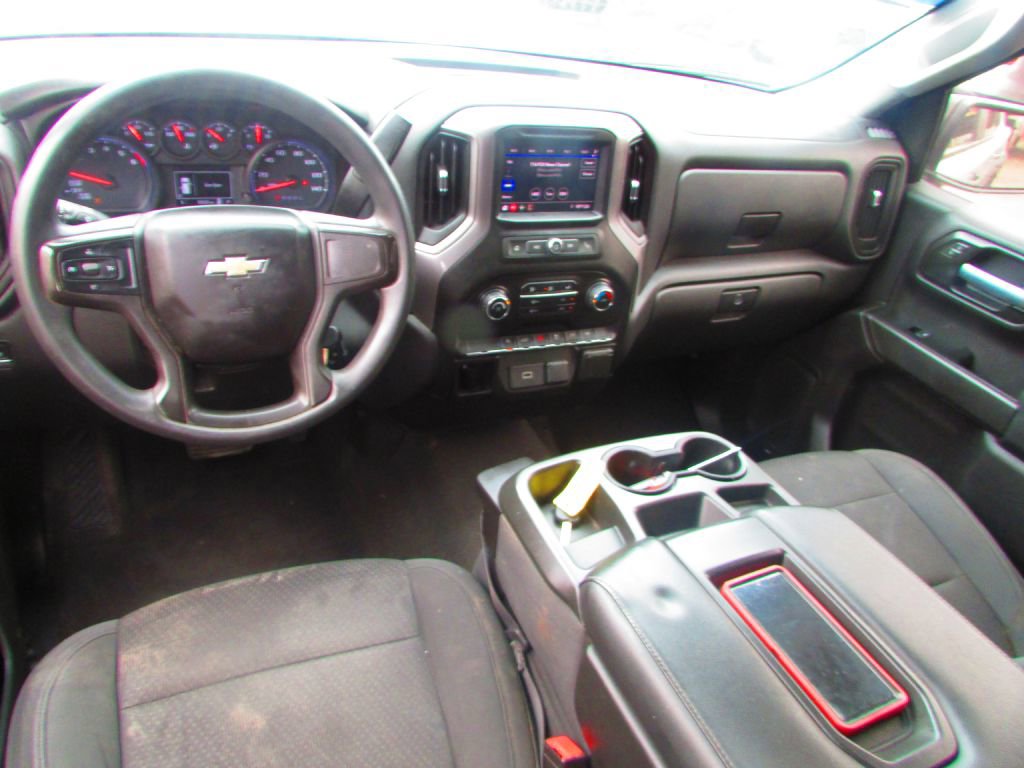 Used 2020 Chevrolet Silverado 1500 Custom w/ Custom Value Package image 16