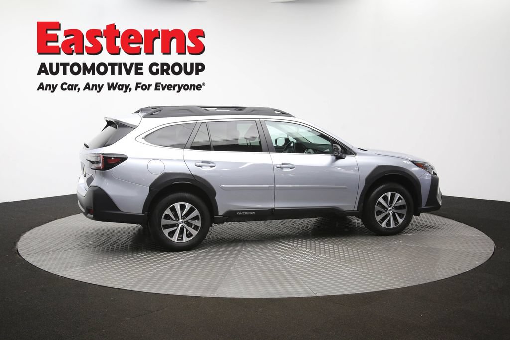 Used 2025 Subaru Outback Premium AWD/4WD image 37