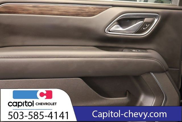 Used 2021 Chevrolet Suburban LT image 28