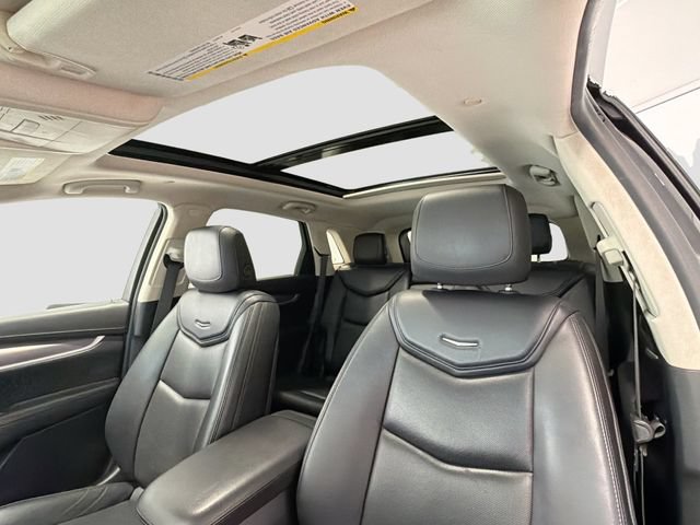 Used 2017 Cadillac XT5 Luxury w/ Driver Awareness Package FWD image 20