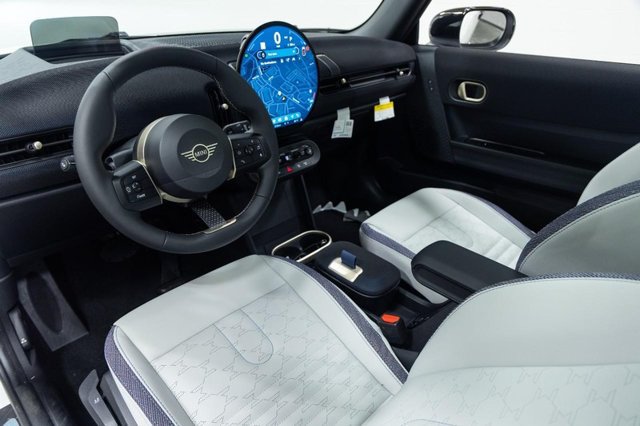 New 2027 MINI Cooper 2-Door Hardtop FWD image 17
