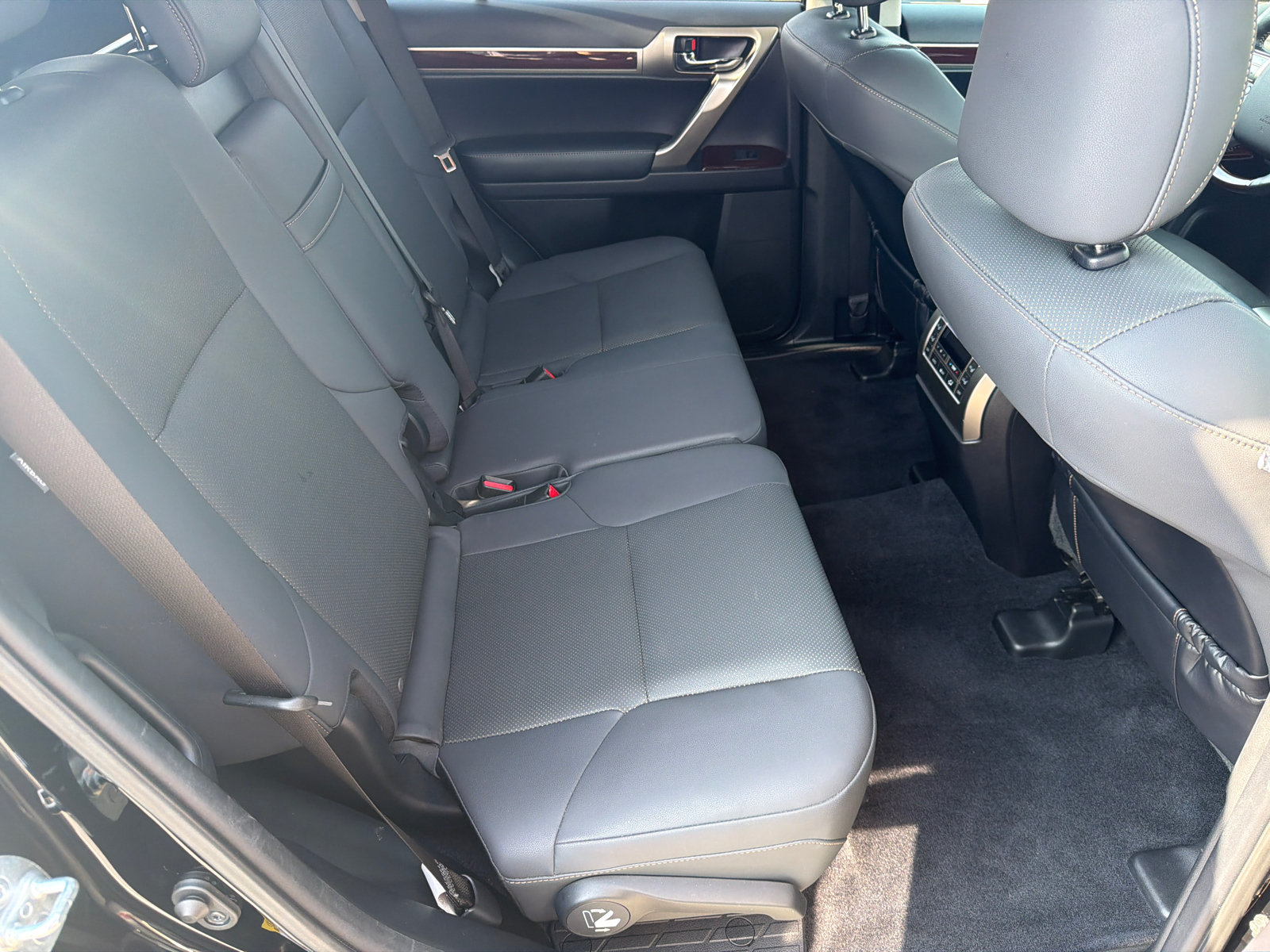 Used 2019 Lexus GX 460 Premium AWD/4WD image 15