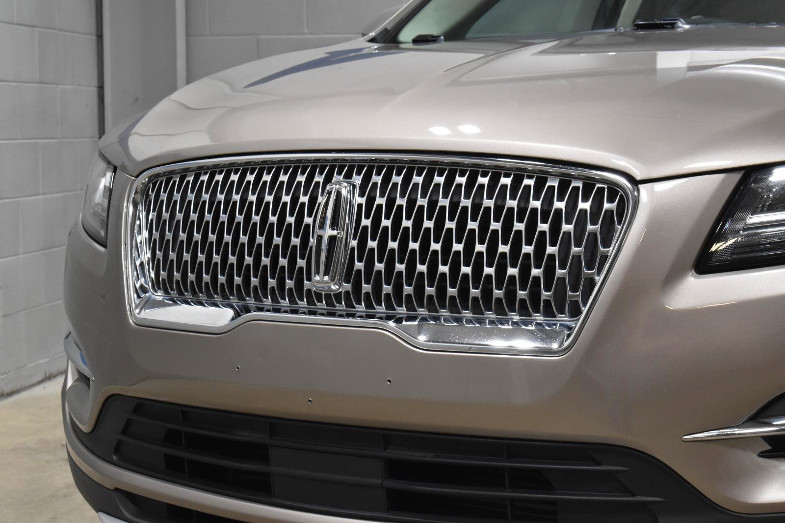 Used 2019 Lincoln MKC Select w/ Select Plus Package image 32