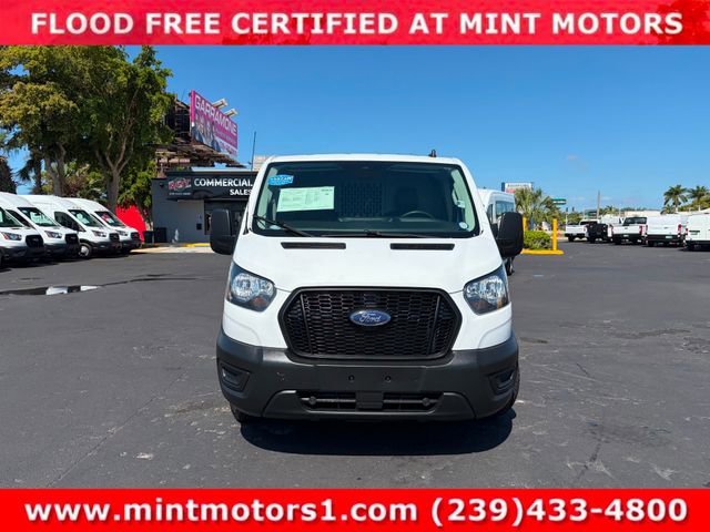 Used 2022 Ford Transit 150 Low Roof RWD image 3