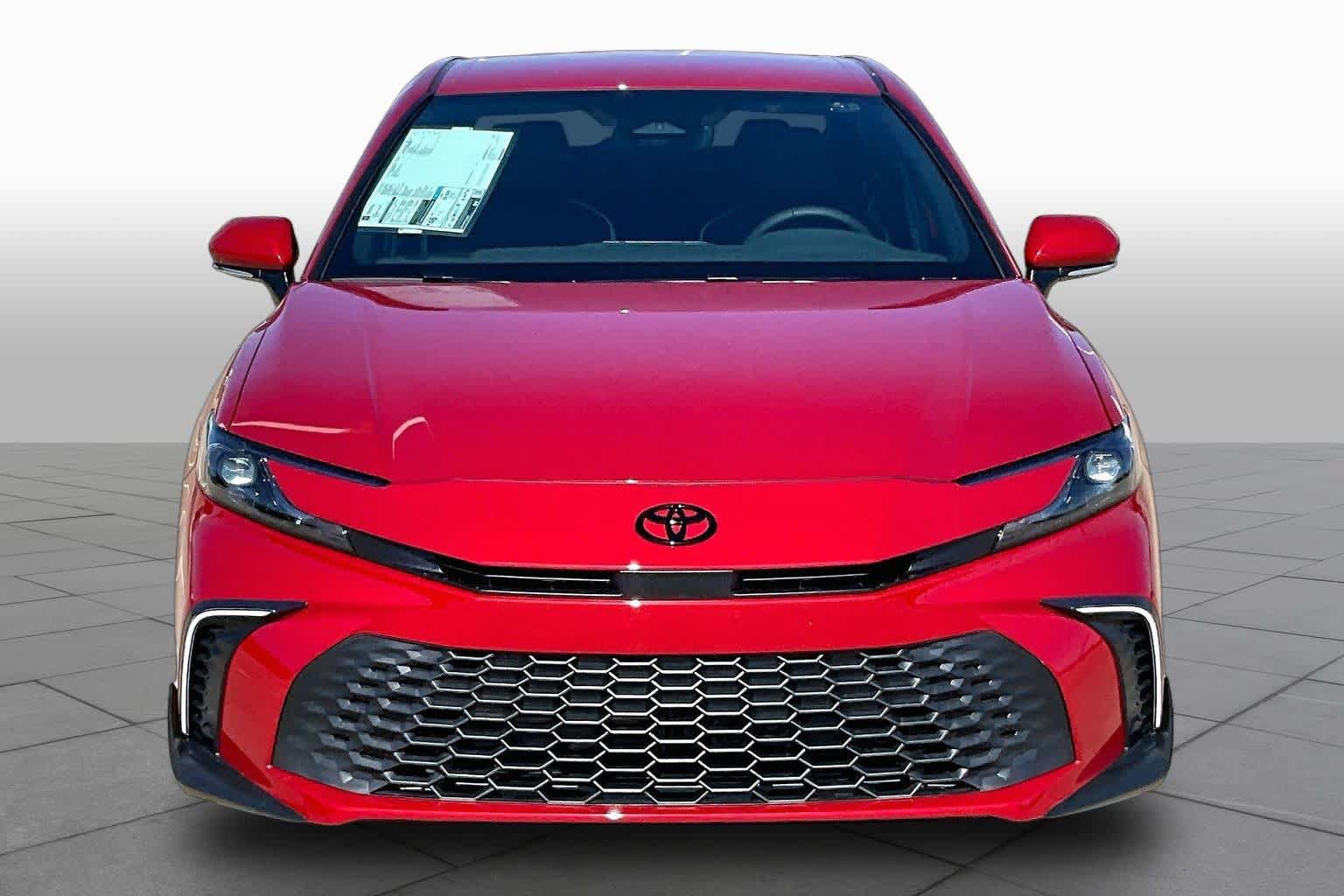 New 2026 Toyota Camry SE w/ Convenience Package FWD image 3