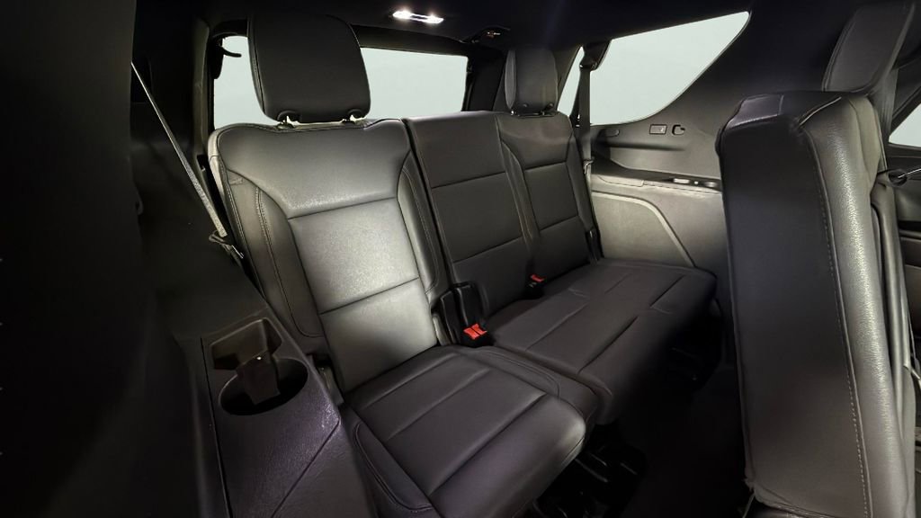 Used 2024 Chevrolet Tahoe LT AWD/4WD image 30