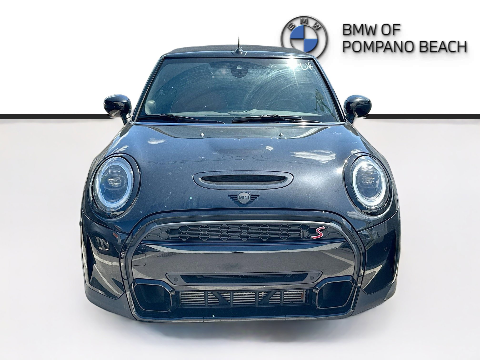 Used 2023 MINI Cooper S image 2