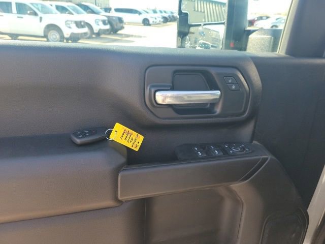 Used 2026 Chevrolet Silverado 2500 Custom w/ Custom Value Package image 20