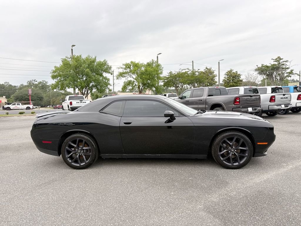 Used 2021 Dodge Challenger SXT w/ Blacktop Package RWD image 2