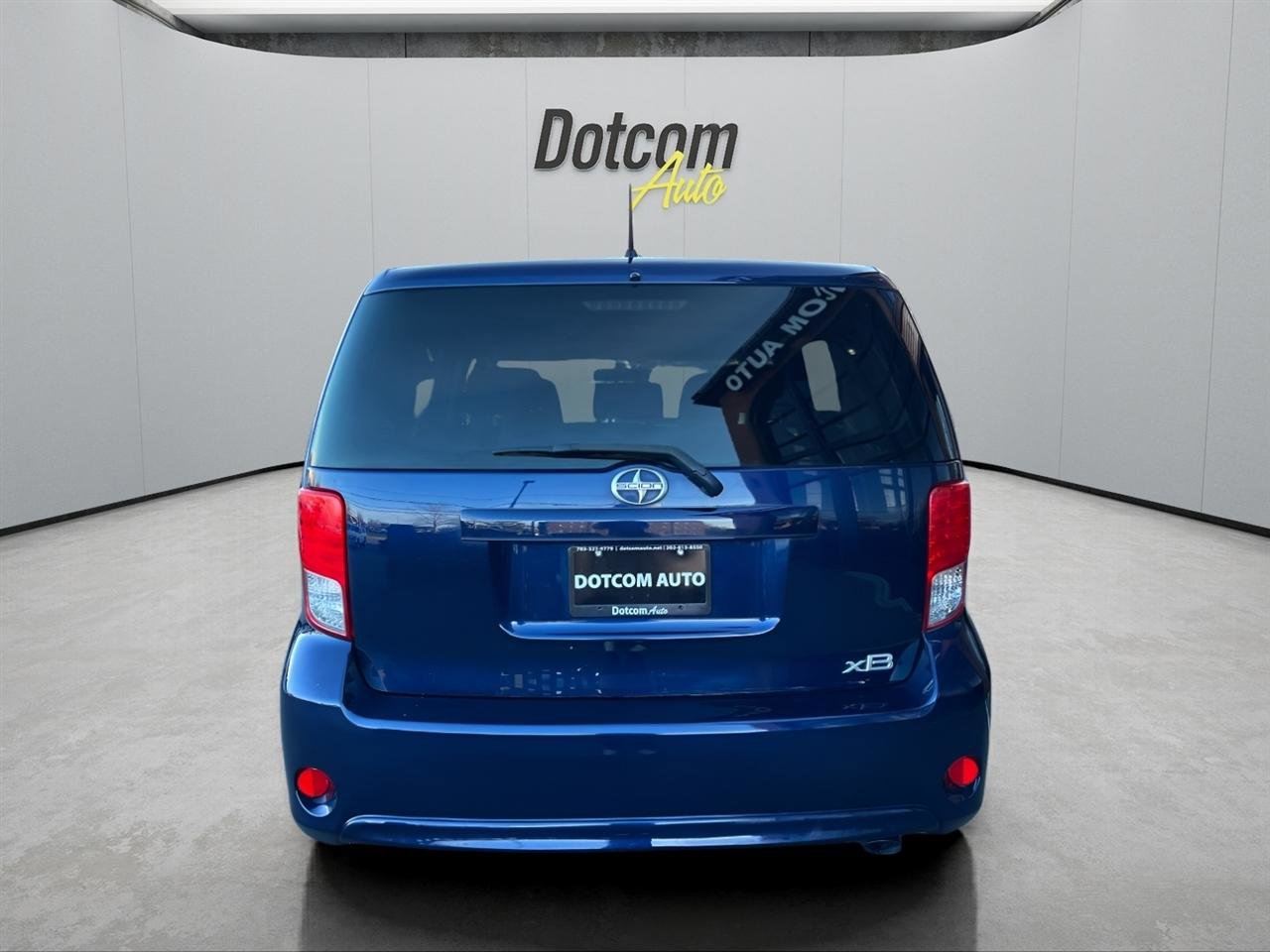Used 2014 Scion xB image 5