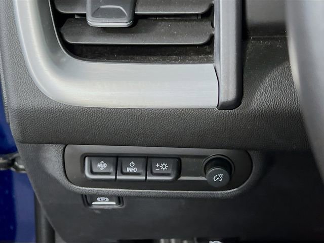 Used 2022 GMC Terrain SLT w/ Infotainment Package II image 10