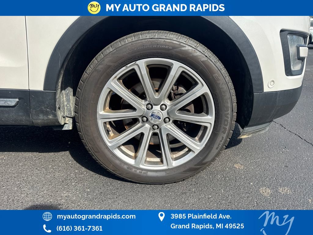 Used 2016 Ford Explorer Limited w/ Equipment Group 301A AWD/4WD image 35