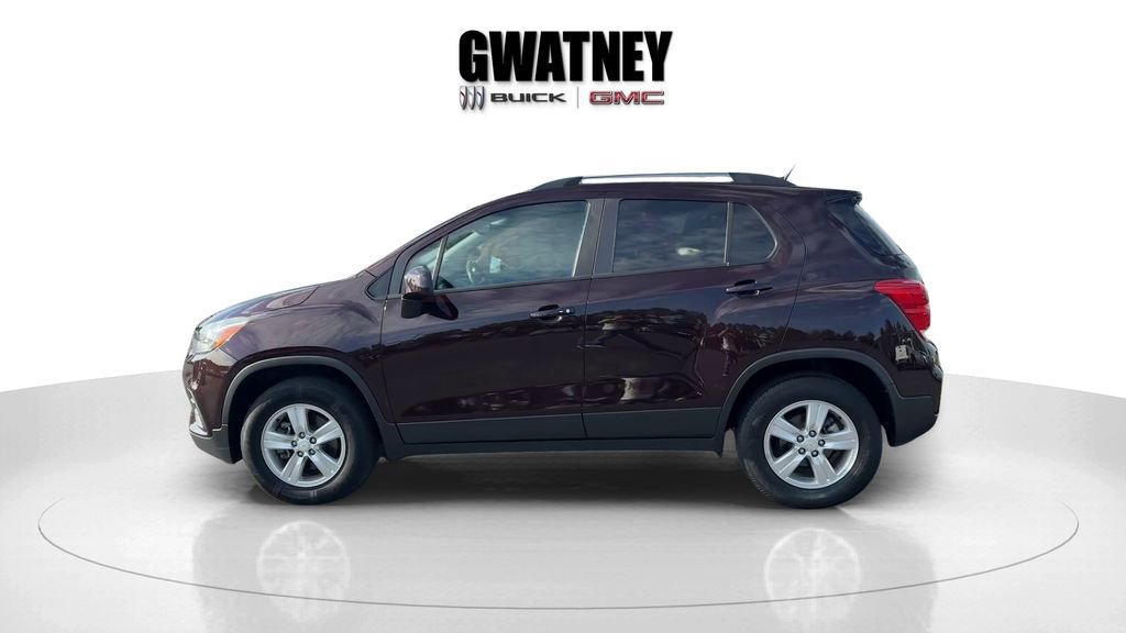 Used 2022 Chevrolet Trax LT w/ Driver Confidence Package AWD/4WD image 6