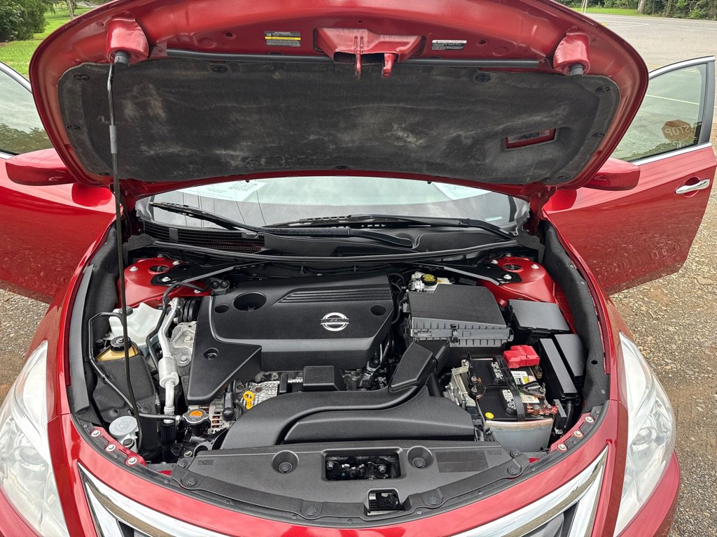 Used 2015 Nissan Altima 2.5 SV image 14