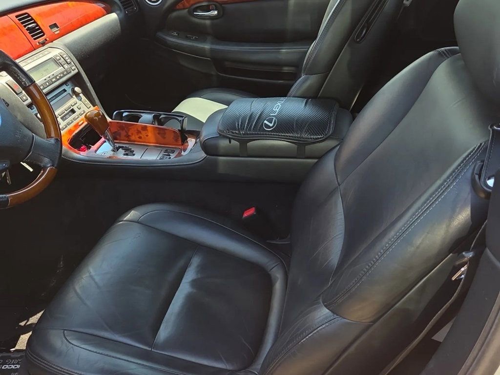 Used 2007 Lexus SC 430 Convertible RWD image 7