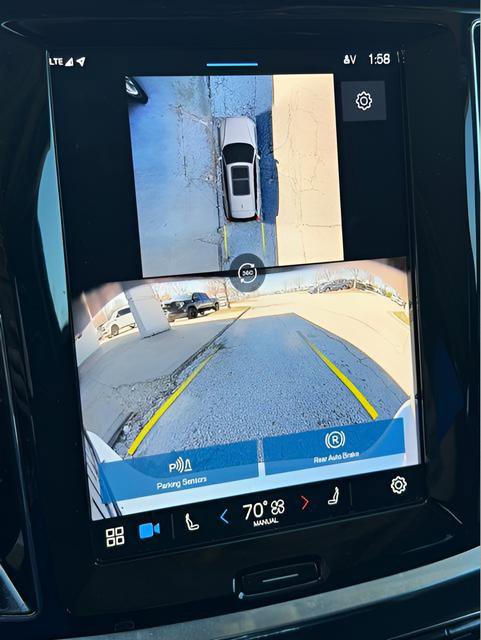 Used 2025 Volvo V60 B5 Cross Country Plus image 37