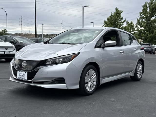 Used 2025 Nissan Leaf S FWD image 2
