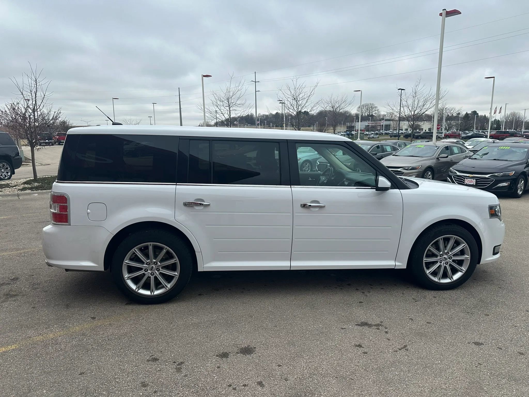 Used 2019 Ford Flex Limited image 4