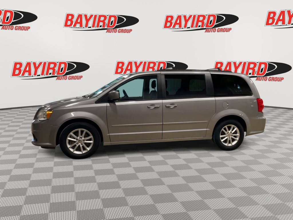 Used 2016 Dodge Grand Caravan SXT w/ Rear Park Assist Package FWD image 5