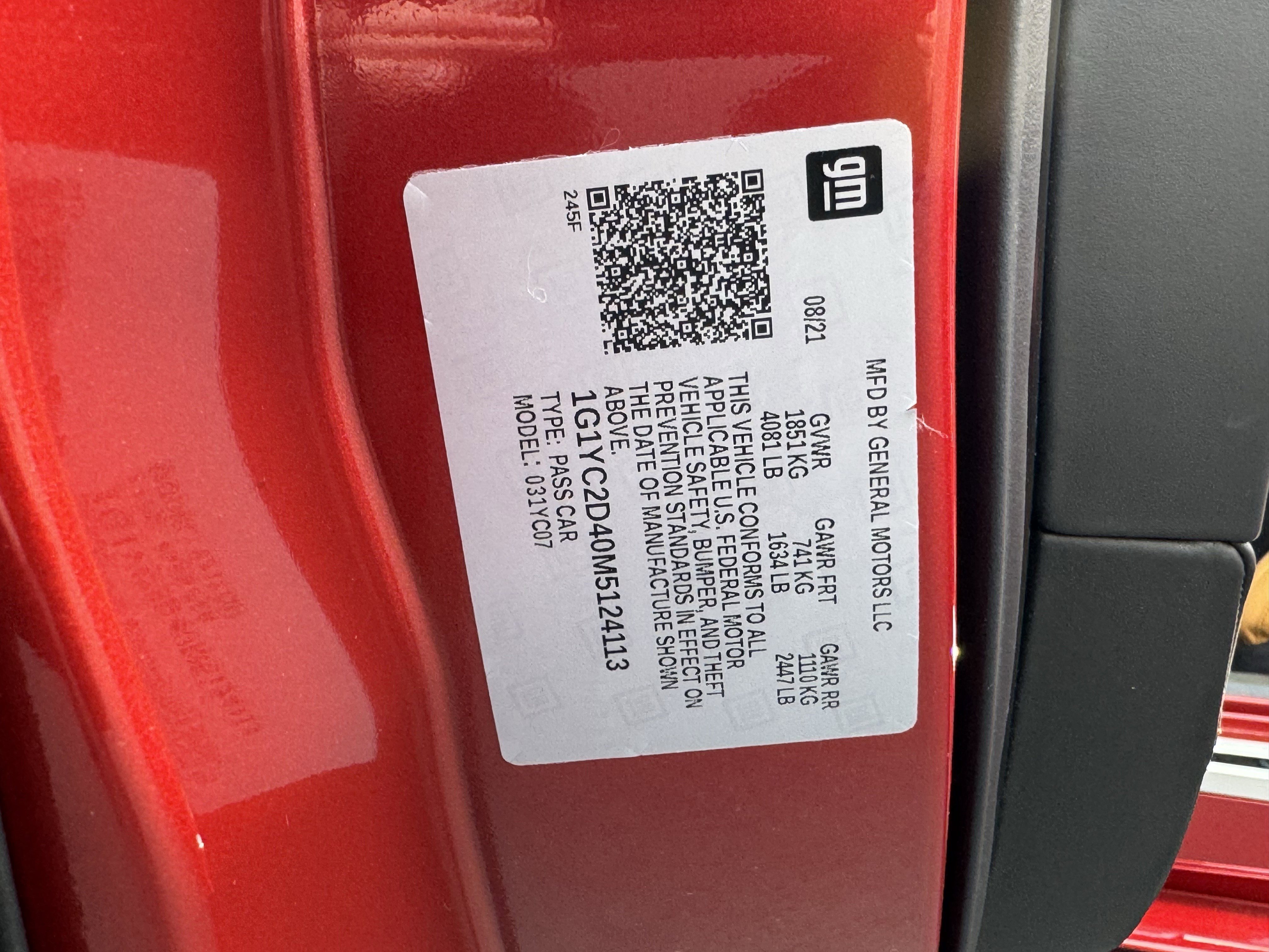 Used 2021 Chevrolet Corvette Stingray Premium Cpe w/ Z51 Performance Package image 37