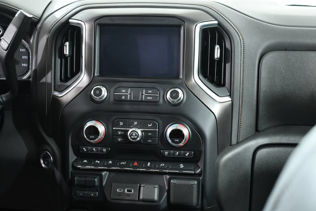 Used 2021 GMC Sierra 1500 AT4 w/ AT4 Premium Package AWD/4WD image 9
