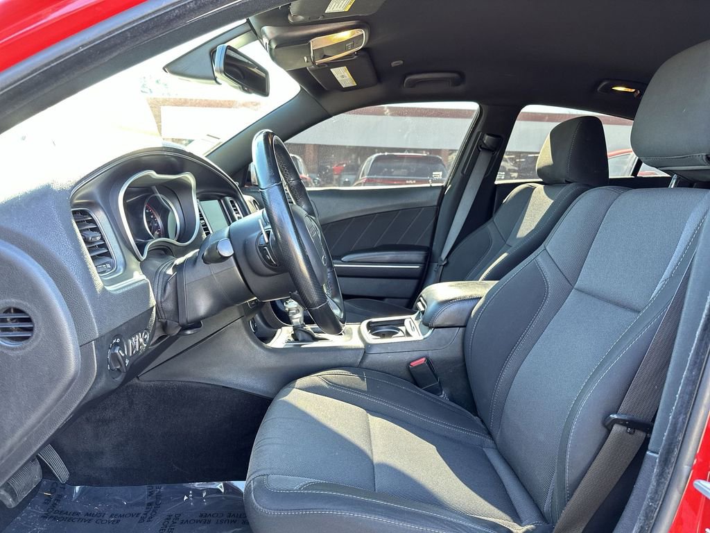 Used 2018 Dodge Charger R/T image 10