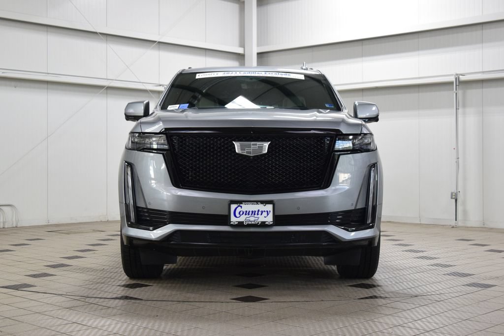 Used 2023 Cadillac Escalade Sport w/ LPO, ONYX Package AWD/4WD image 2