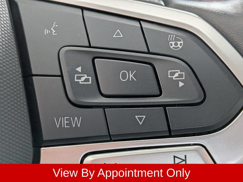 Used 2025 Volkswagen Taos SE AWD/4WD image 26