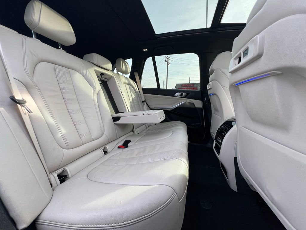 Used 2019 BMW X5 xDrive40i w/ Convenience Package image 27