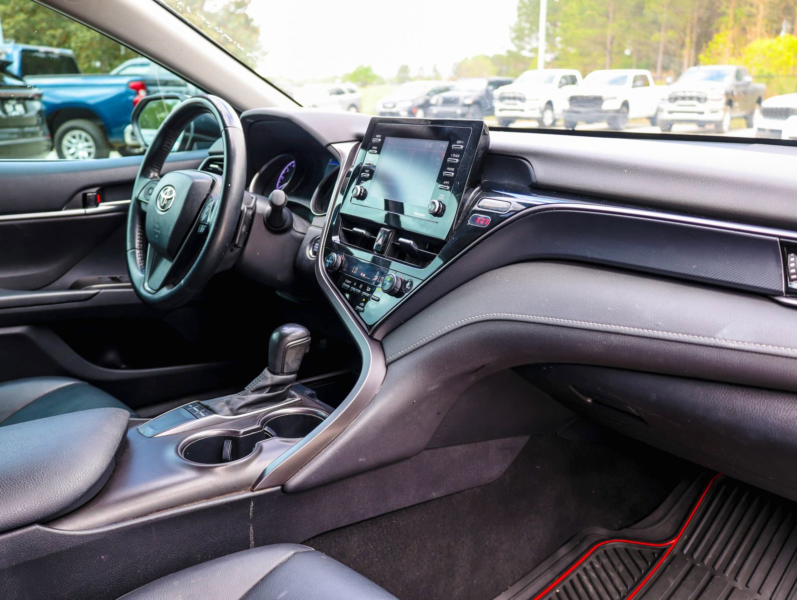 Used 2025 Hyundai Elantra SEL FWD image 19