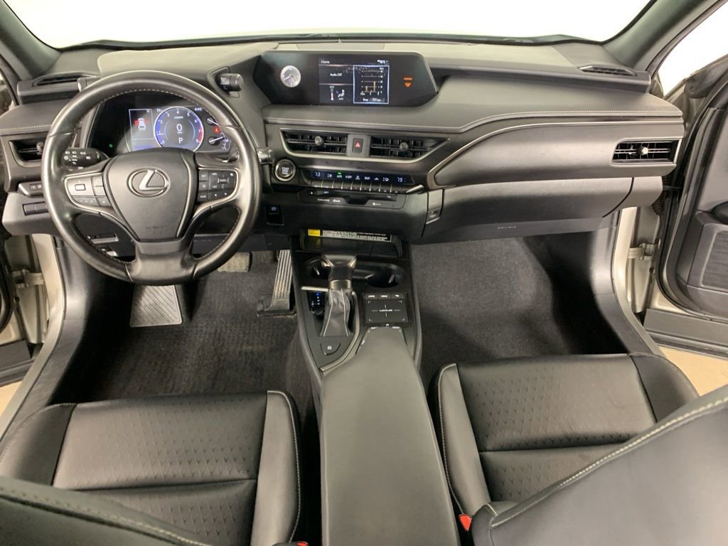 Used 2022 Lexus UX 200 w/ Accessory Package (Z1) image 35