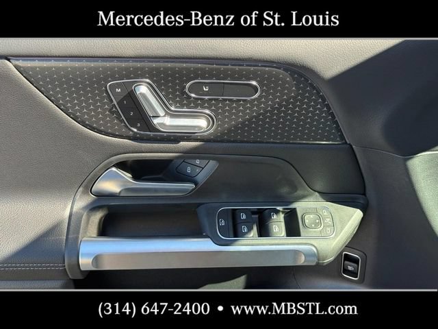 New 2026 Mercedes-Benz GLB 250 4MATIC image 12