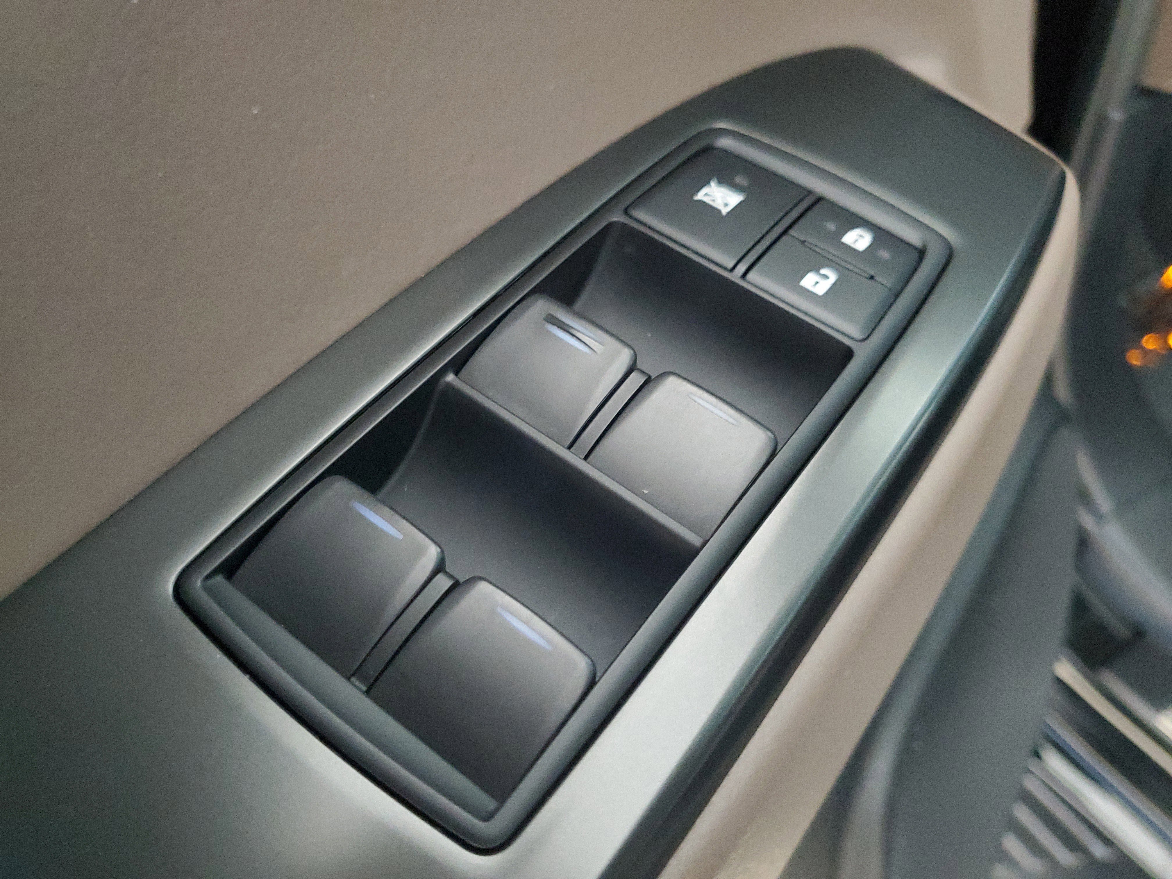 Used 2023 Lexus GX 460 Premium w/ Premium Package image 23