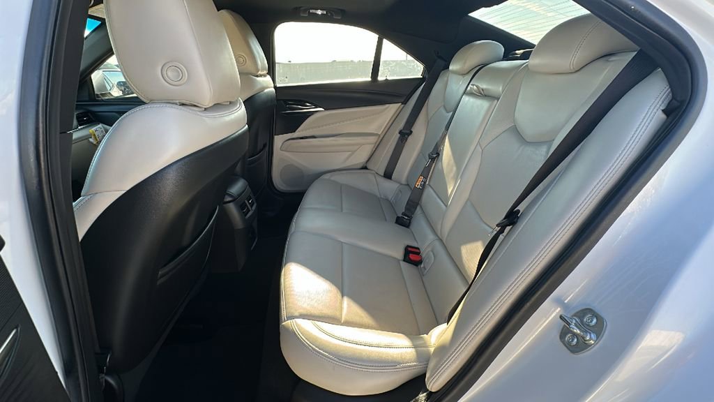 Used 2025 Cadillac CT4 Premium Luxury image 33
