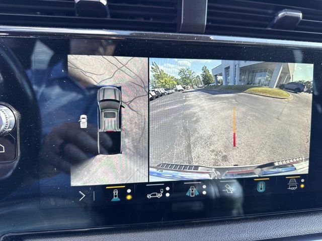 Used 2022 GMC Sierra 1500 AT4 w/ AT4 Premium Package image 21