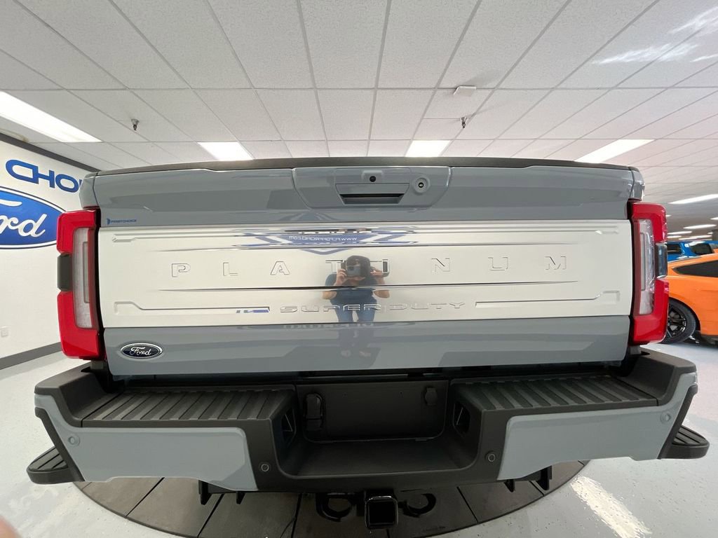 New 2025 Ford F350 Platinum w/ Platinum Plus Package image 7