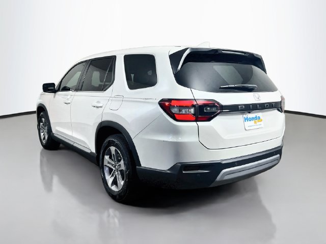 Certified 2025 Honda Pilot EX-L image 7