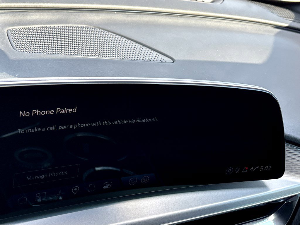 Used 2024 Cadillac Lyriq Sport image 6