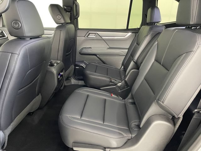 New 2026 GMC Acadia Elevation w/ Elevation Premium Package AWD/4WD image 13
