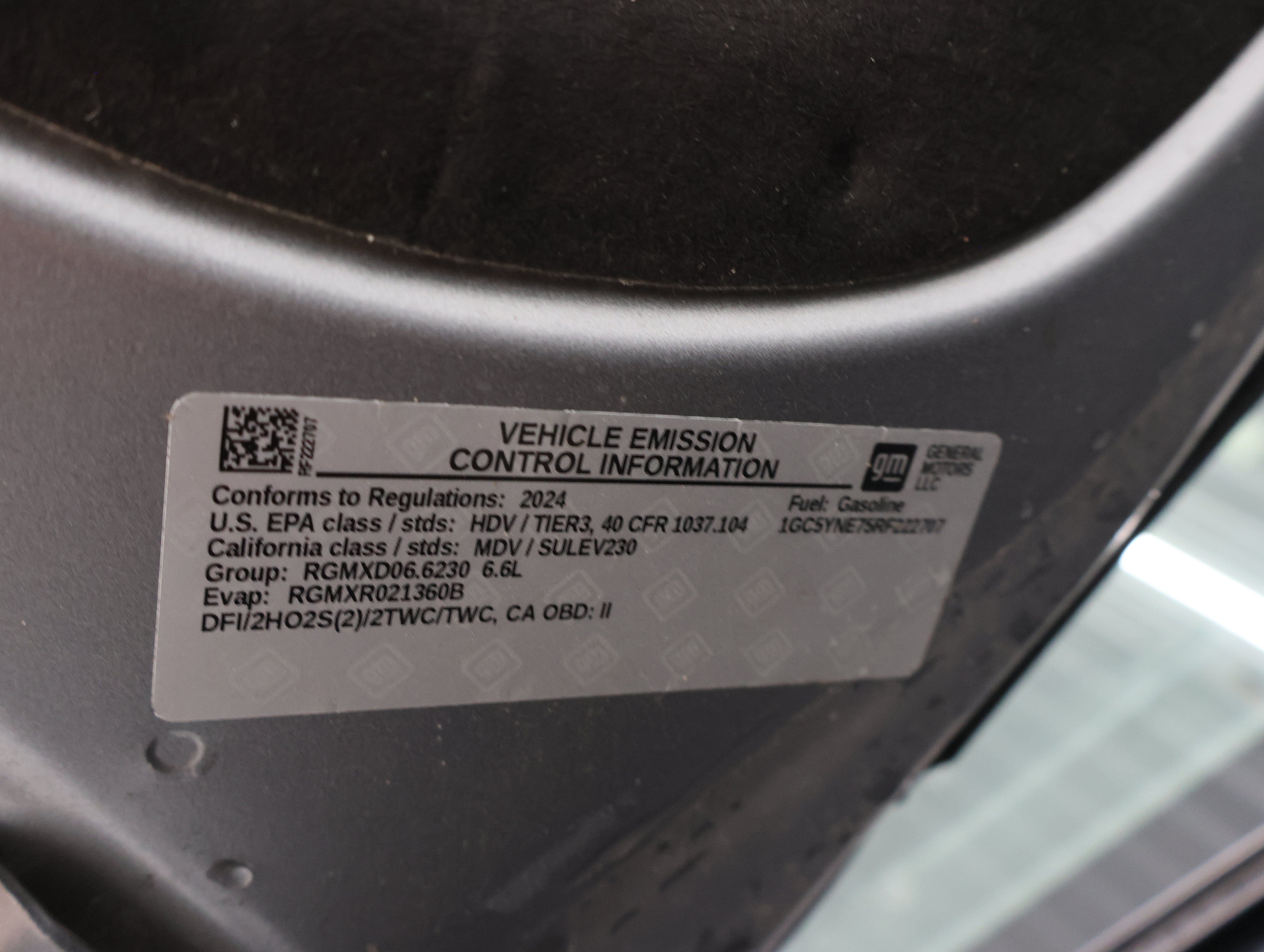 Used 2024 Chevrolet Silverado 2500 LT AWD/4WD image 25