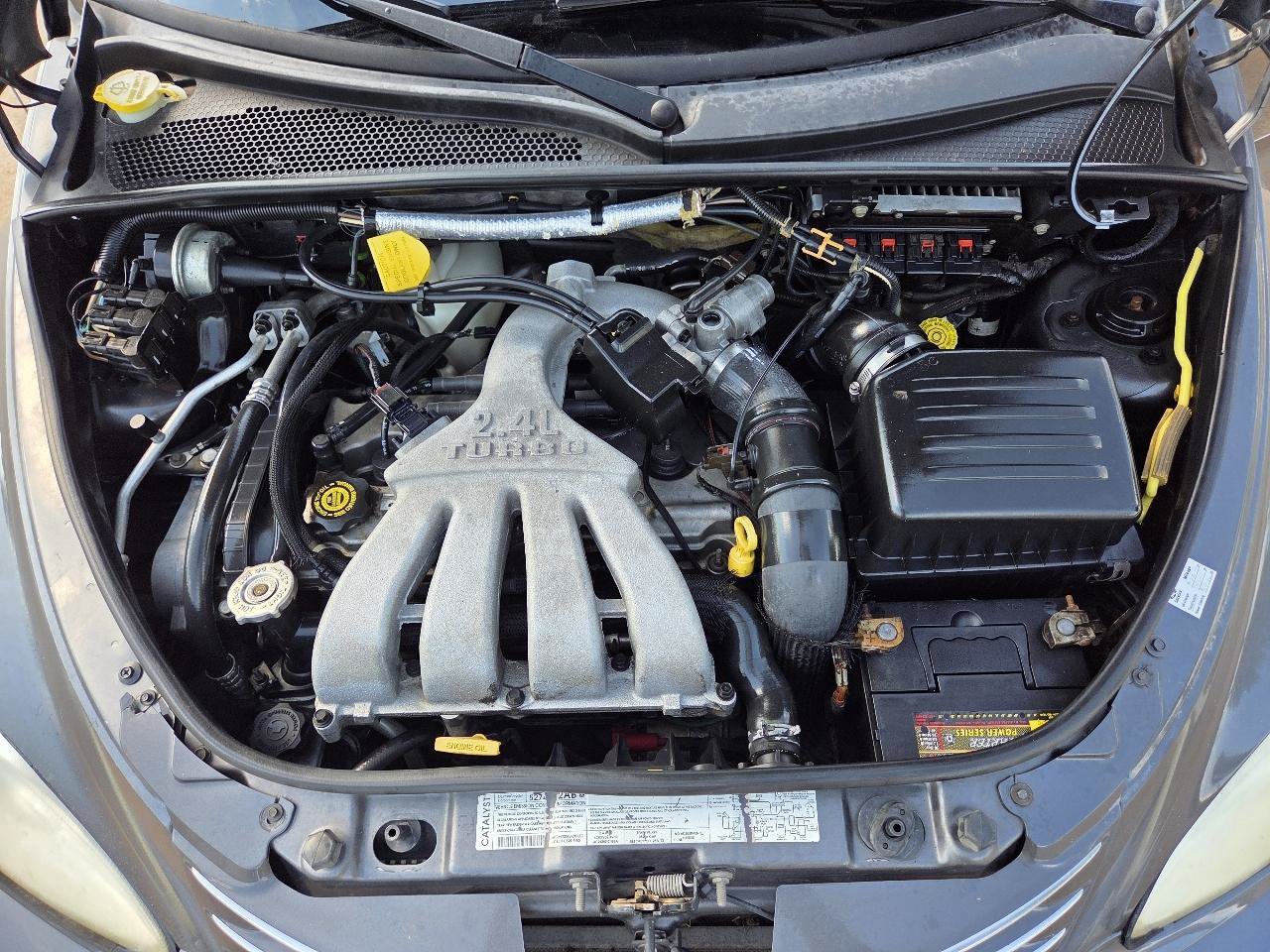 Used 2004 Chrysler PT Cruiser Limited FWD image 19